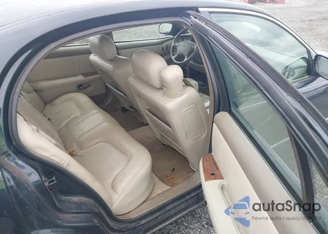 2001 Buick Park Avenue from USA, damaged, VIN 1G4CW54K514289077